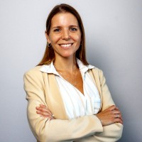 Veronica Praderi Email