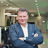 Thomas Schuster Email & Phone Number