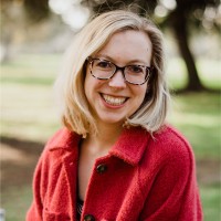 Amanda Devine Email & Phone Number