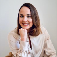 Avanti Properties Group Employee Fernanda Haido Magro's profile photo