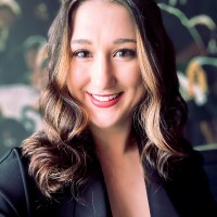 Anna Fooy Email & Phone Number