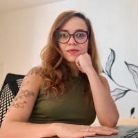 Bárbara Peinado Email