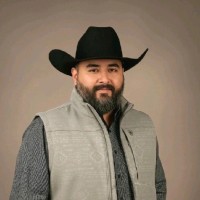 Andres Calixto Email & Phone Number