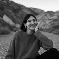 Threads Employee Lisa Tsinis's profile photo