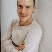 Huegli UK Employee Simon Gruber's profile photo