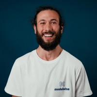 Email di Arnold Bitner