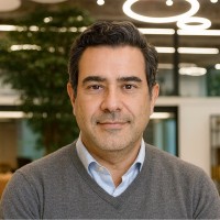 Pedro MacHado Email