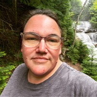 Erin Bluhm Email & Phone Number