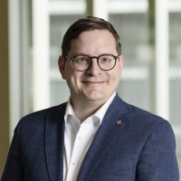 Simon Heiniger Email