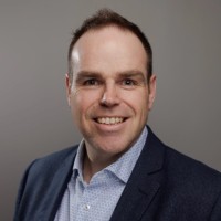 E-mail e número de telefone de Niall Rooney