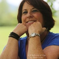 M*Modal Employee Gloria Anderson's profile photo