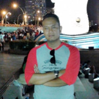 Arief Khoer Email