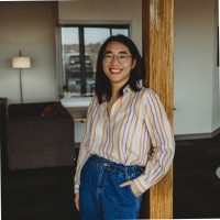 Mimi Lo Email