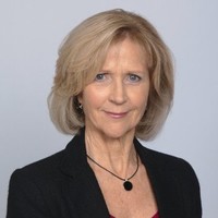 Kim Platt Email & Phone Number