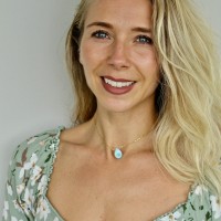 Plotly Employee Lauren York's profile photo