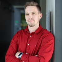 Lukas Kriz Email