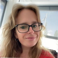 Claudia Scheepstra Email