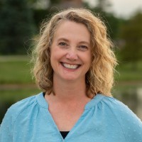 Miriam Posluszny Email & Phone Number