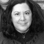 paypal.com Employee Fina Nave's profile photo