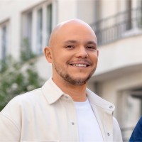 finker Employee MacIej Sznerch's profile photo