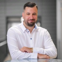 Philipp Lichter Email