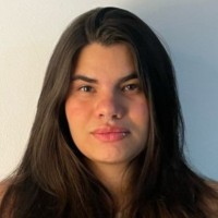 Beatriz Moura Email & Phone Number