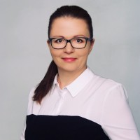 Elżbieta Zmarzły Email