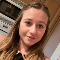SONIS Employee Chloé Serafino's profile photo