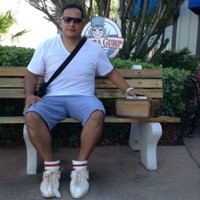 Cesar Landeros Email