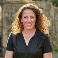 Ángela Alonso Fernández Email & Phone Number