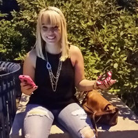 Caryl Baker Visage Employee Samira Moumni's profile photo