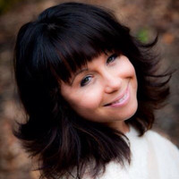 Wallfrog Employee Christine Ferraro's profile photo