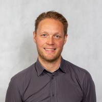 Morten Justesen Email