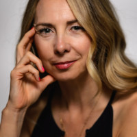 LS Associates Employee Leslie Santos's profile photo