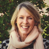 Elizabeth Bradley Email & Phone Number