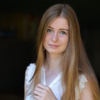 Anna Steger Email