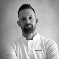 Heidi - Lovebaking Employee Vincenzo Maio's profile photo