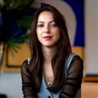 Bruna Fontes Email
