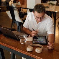 GoRocky Employee Chester Andres's profile photo