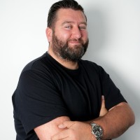 Deutsche Kosmetikwerke AG Employee Robert Linzer's profile photo