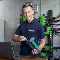 Philipp Weber Email