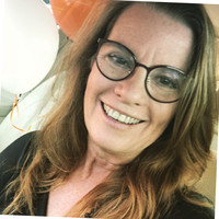 Dorothy Bond Email & Phone Number