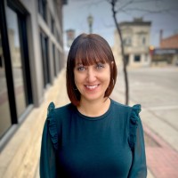 Decorah and Cresco Bank & Trust Company Employee Lori Drtina's profile photo