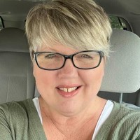 Angela Mull Email