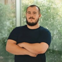 Alexander Hedges Email