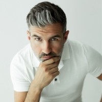 Mateusz Sienkiewicz Email