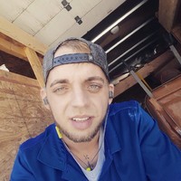 Dustin Thomas