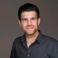 Dominik Helbig Email
