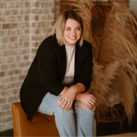 Check Employee Charlotte Reynolds's profile photo