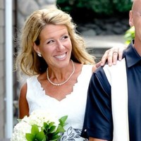 Laura Hodgson Email & Phone Number